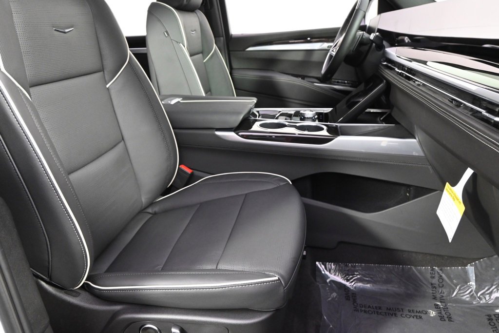 New 2026 Cadillac Escalade Luxury image 16