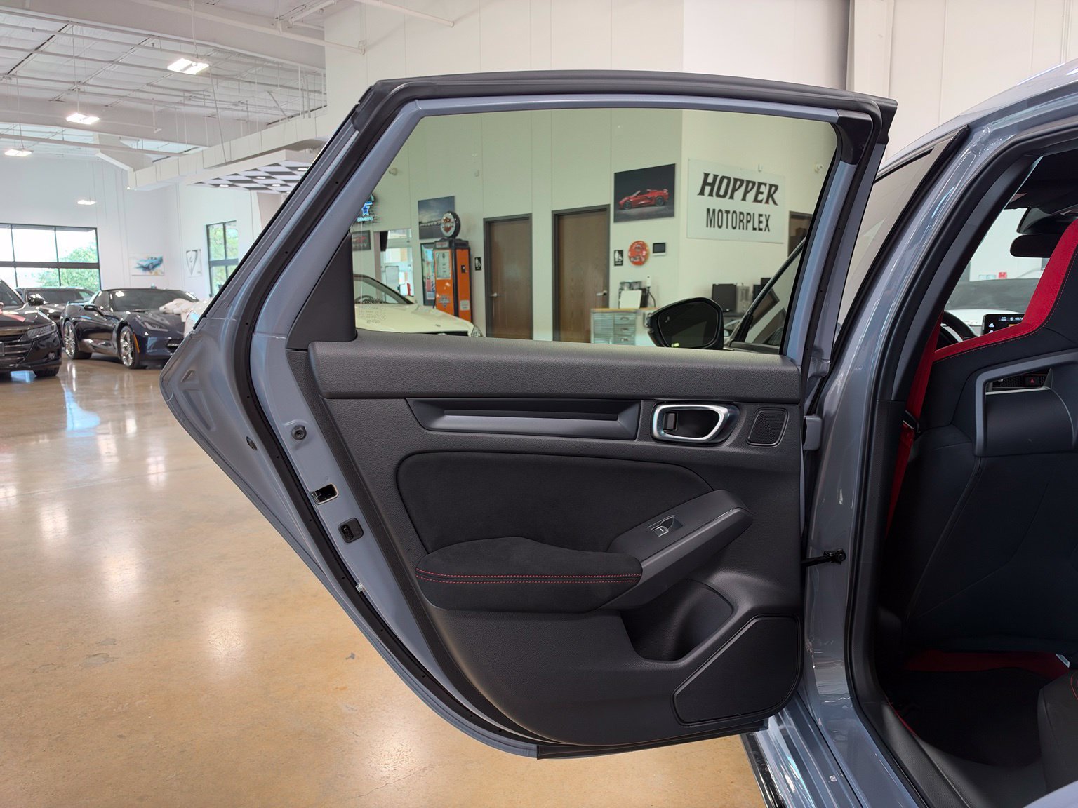 Used 2023 Honda Civic Type R image 34