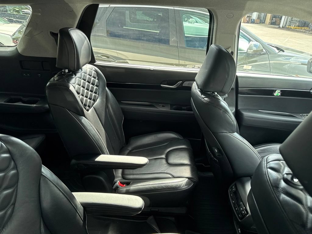 Used 2022 Hyundai Palisade Limited FWD image 14