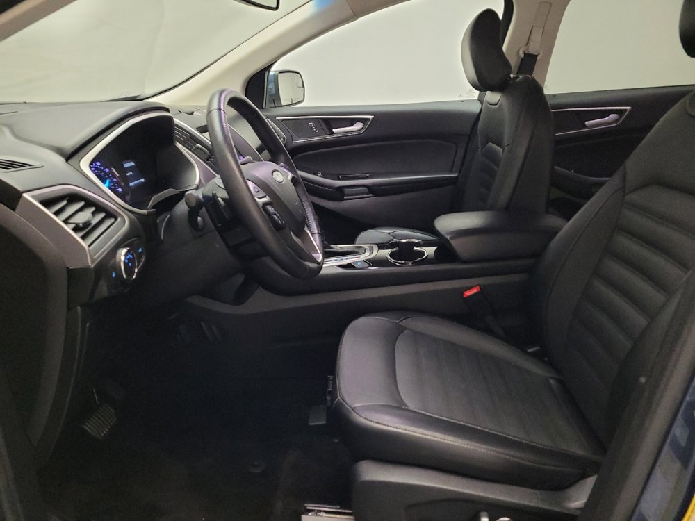 Used 2018 Ford Edge SEL w/ Equipment Group 201A FWD image 17