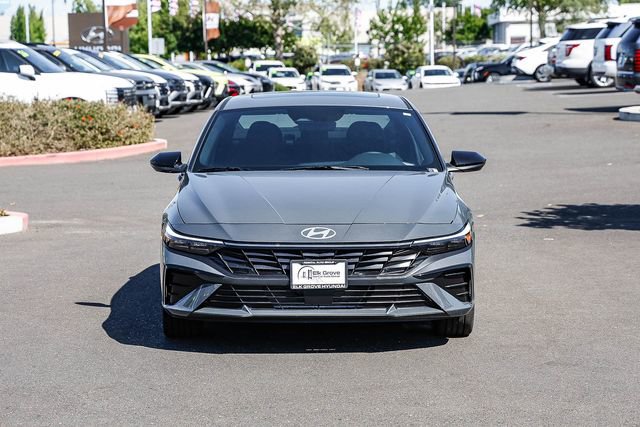 New 2026 Hyundai Elantra SEL Sport Premium w/ Cargo Package FWD image 7