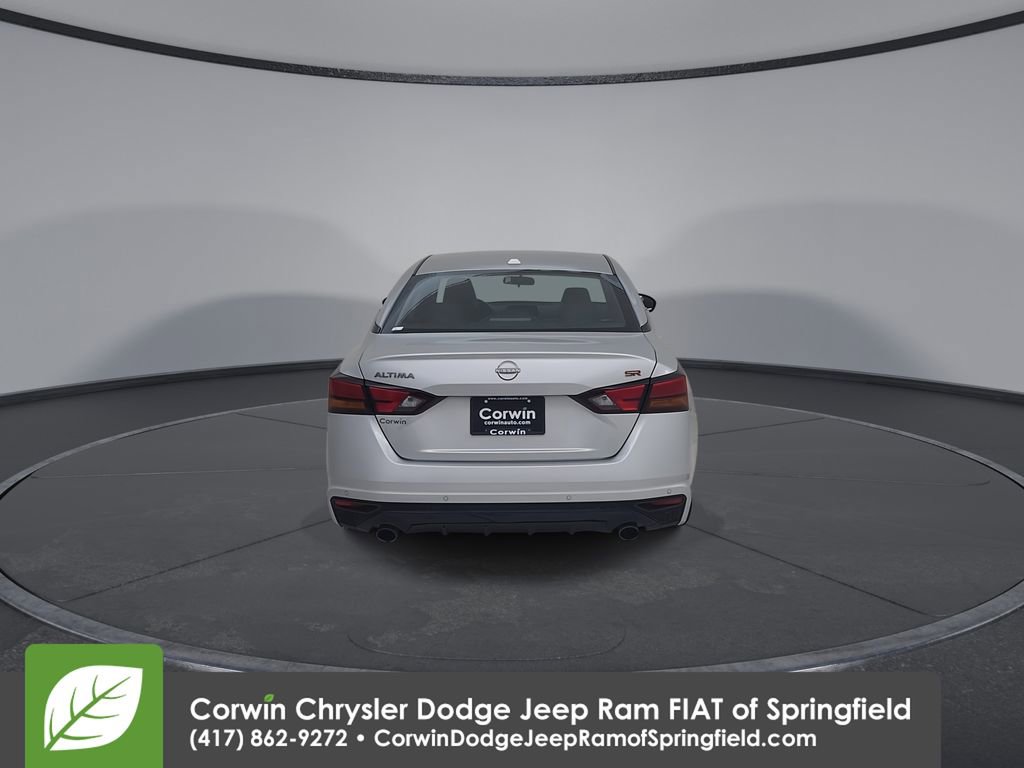 Used 2024 Nissan Altima 2.5 SR image 13