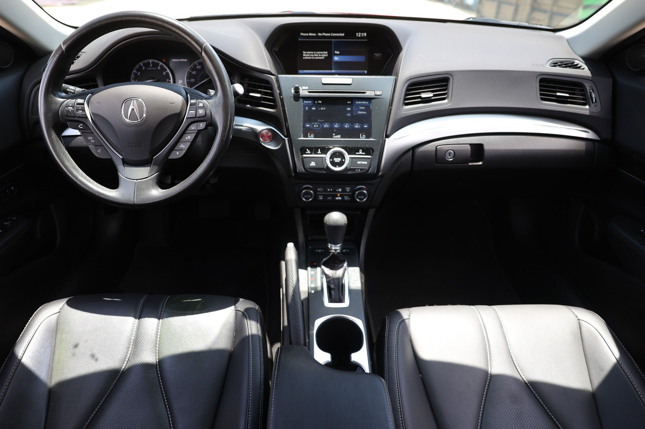 Used 2021 Acura ILX w/ Premium Package FWD image 2
