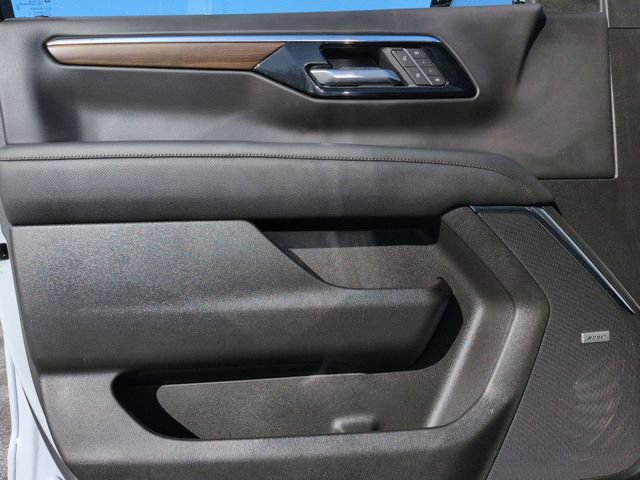 Used 2026 Chevrolet Tahoe High Country image 23