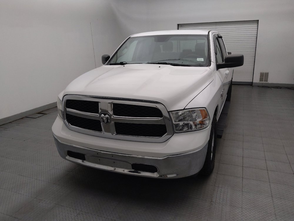 Used 2020 RAM 1500 Classic SLT RWD image 15