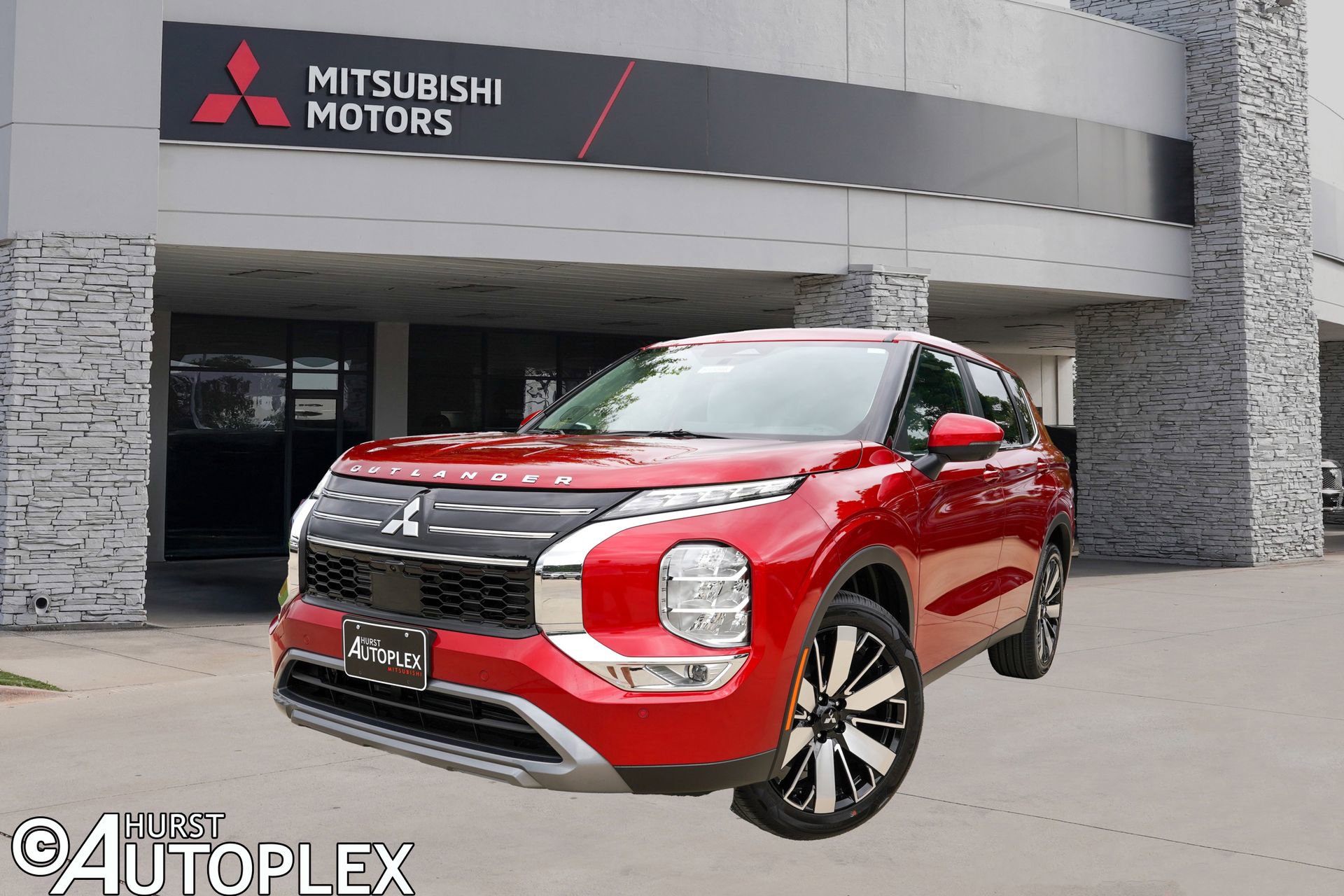 New 2026 Mitsubishi Outlander SE