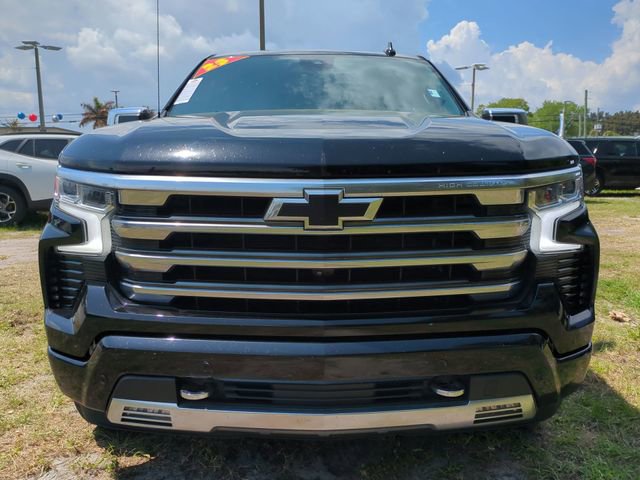 Used 2023 Chevrolet Silverado 1500 High Country w/ Technology Package image 9