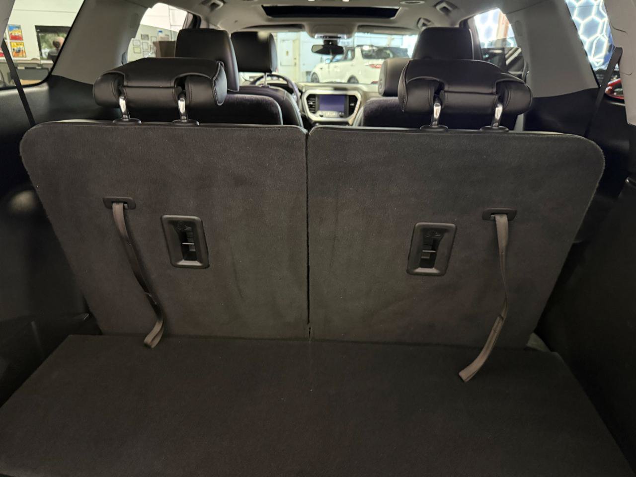 Used 2019 GMC Acadia SLT AWD/4WD image 20