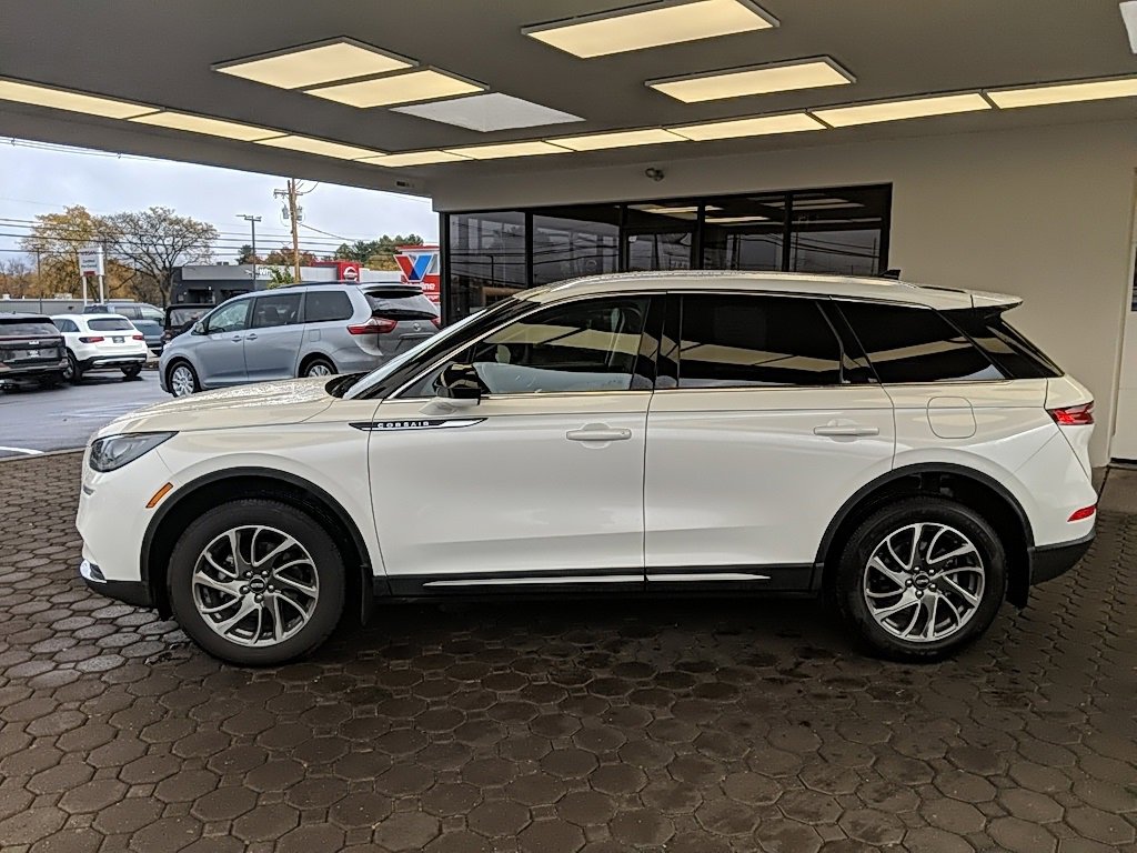 Certified 2021 Lincoln Corsair FWD w/ Equipment Group 101A image 8