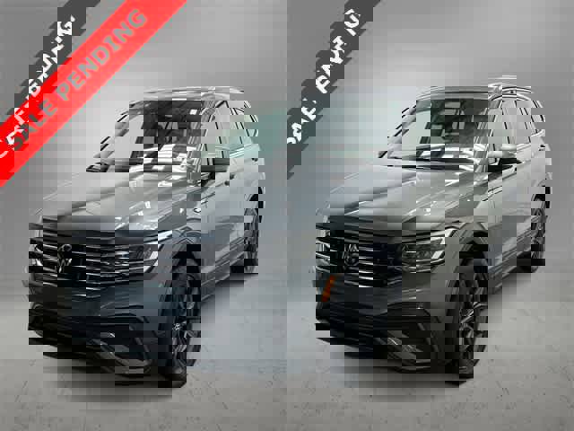 Certified 2022 Volkswagen Tiguan SE w/ Panoramic Sunroof Package