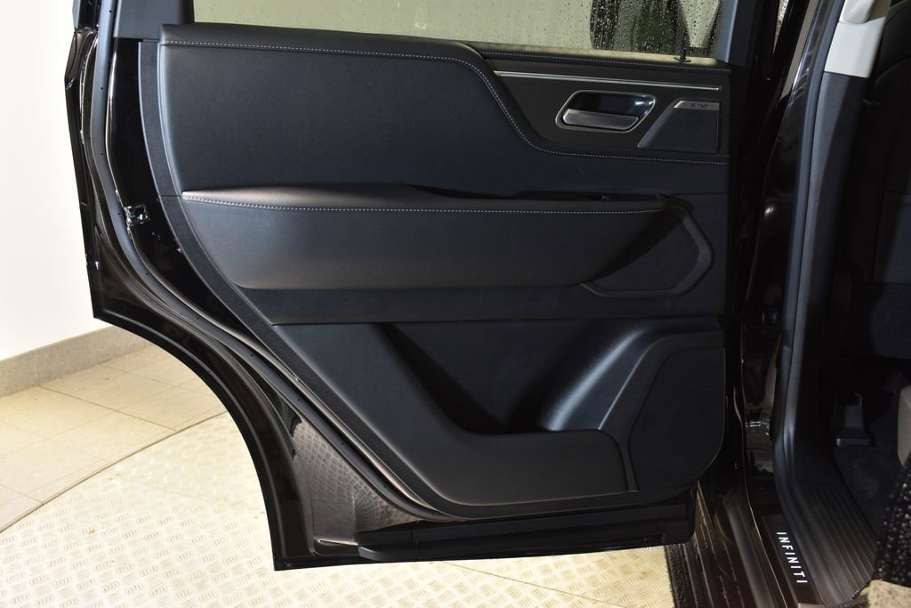 New 2026 INFINITI QX80 Pure w/ Cargo Package image 29