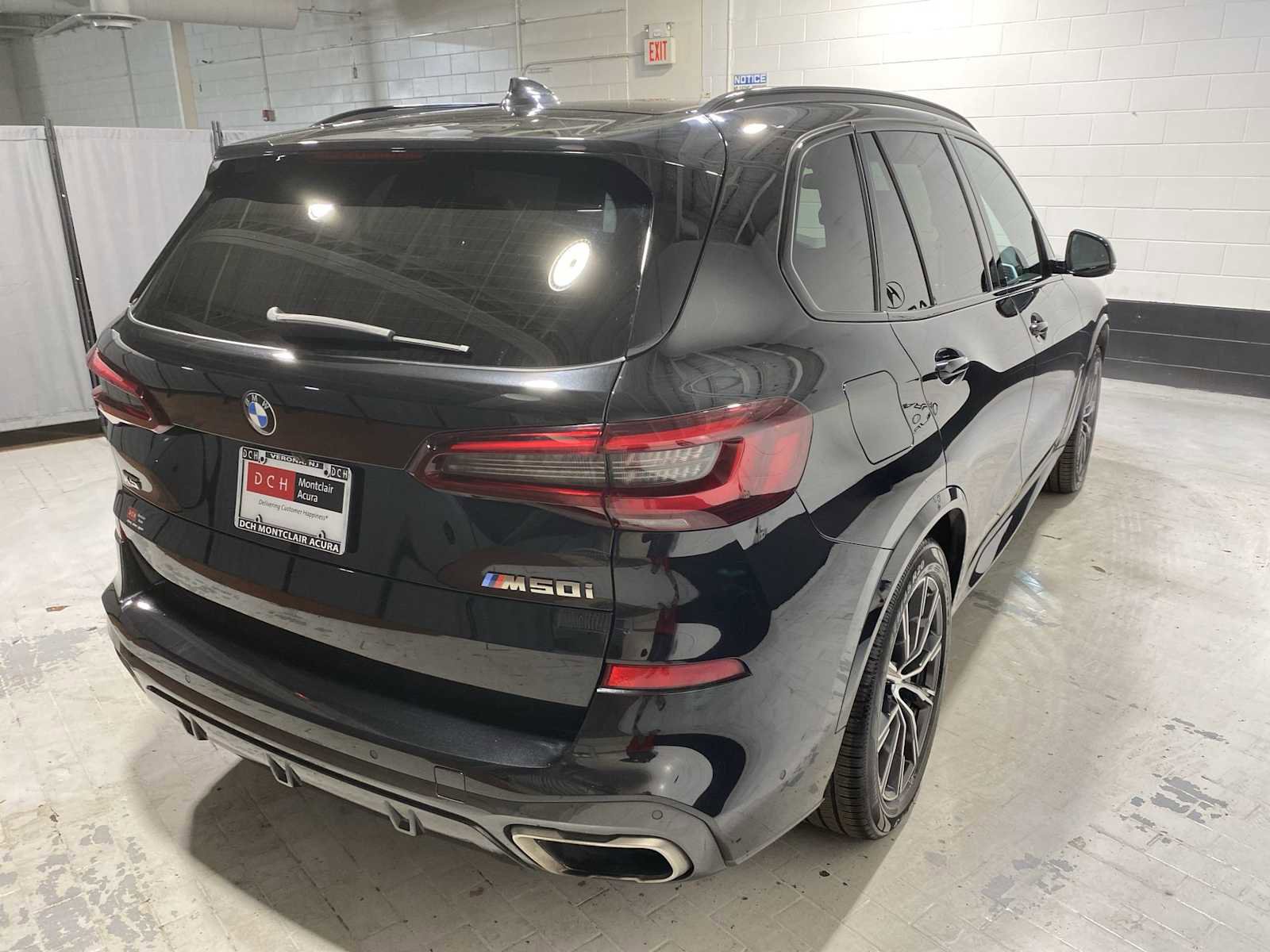 Used 2020 BMW X5 M50i image 26