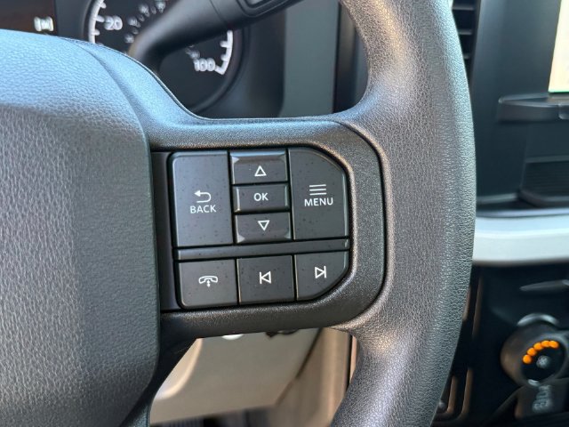 Used 2025 Ford F350 XLT w/ FX4 Off-Road Package AWD/4WD image 17