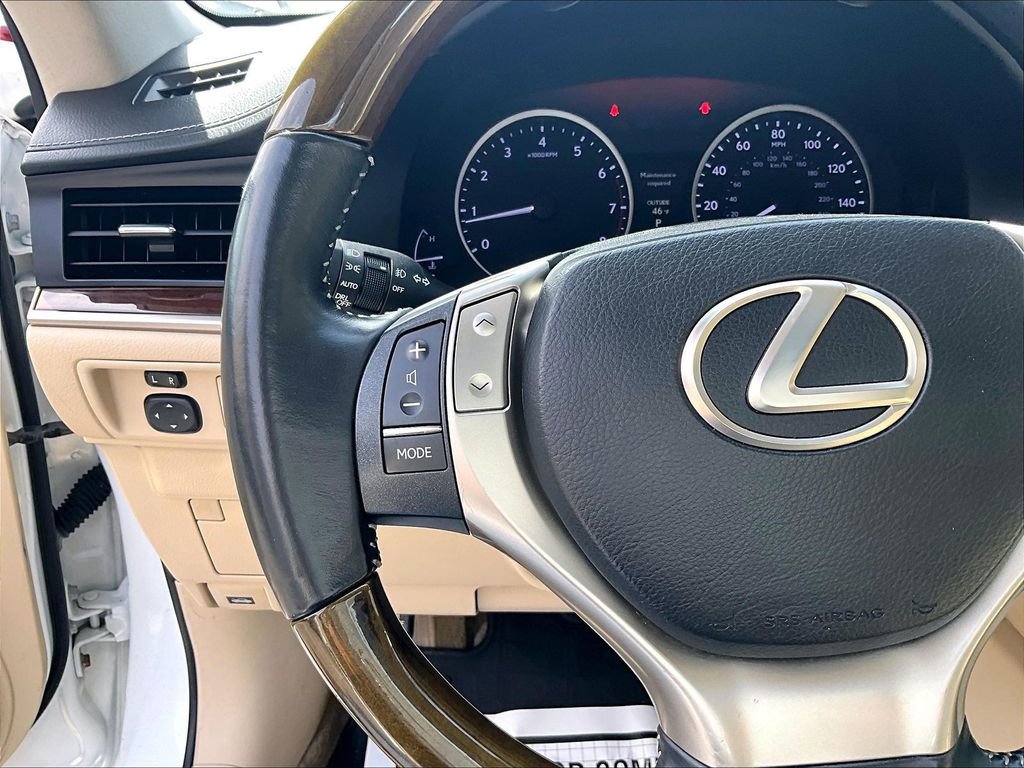 Used 2013 Lexus ES 350 w/ Premium Pkg image 15