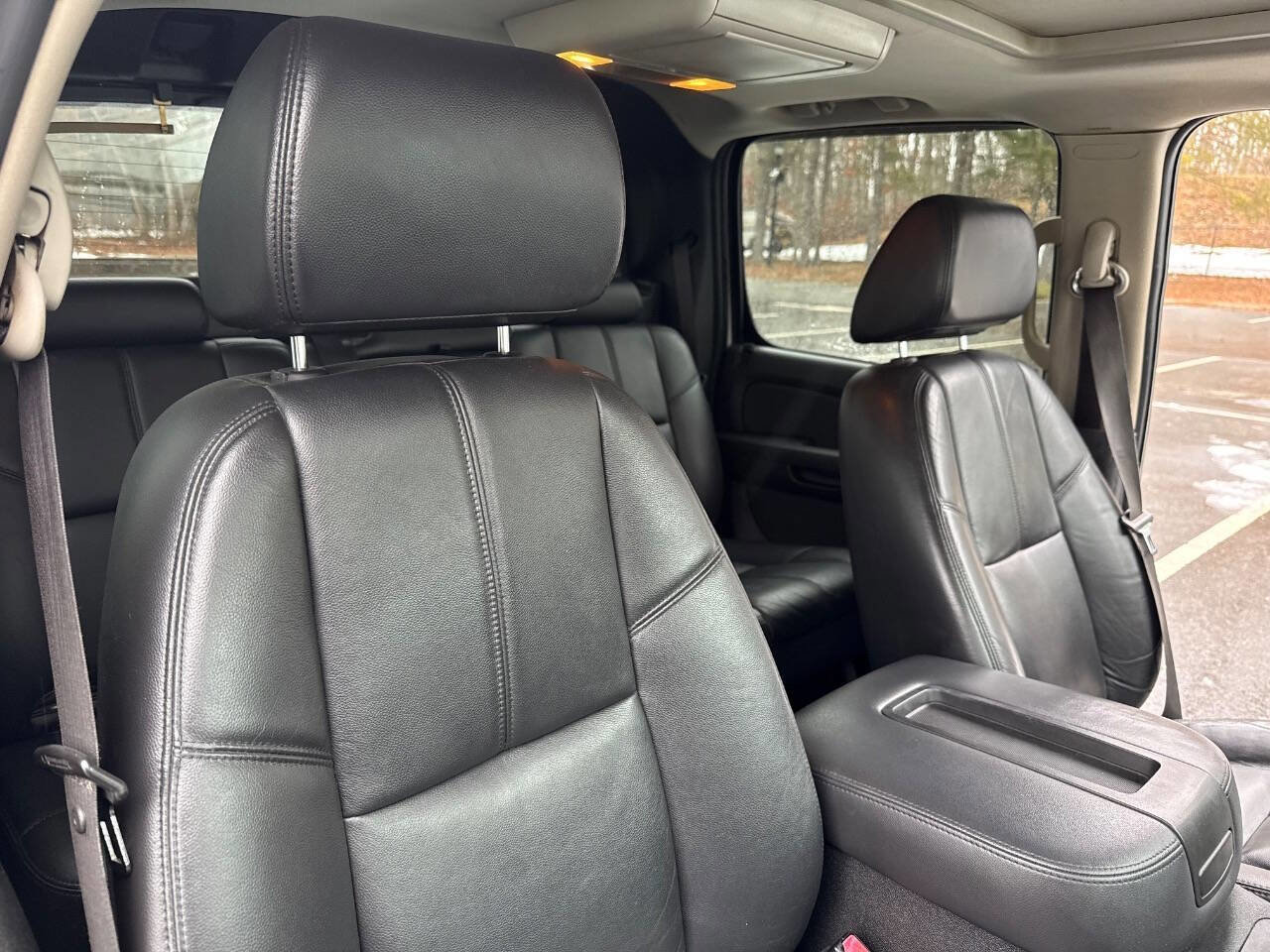 Used 2008 Chevrolet Avalanche LT AWD/4WD image 21