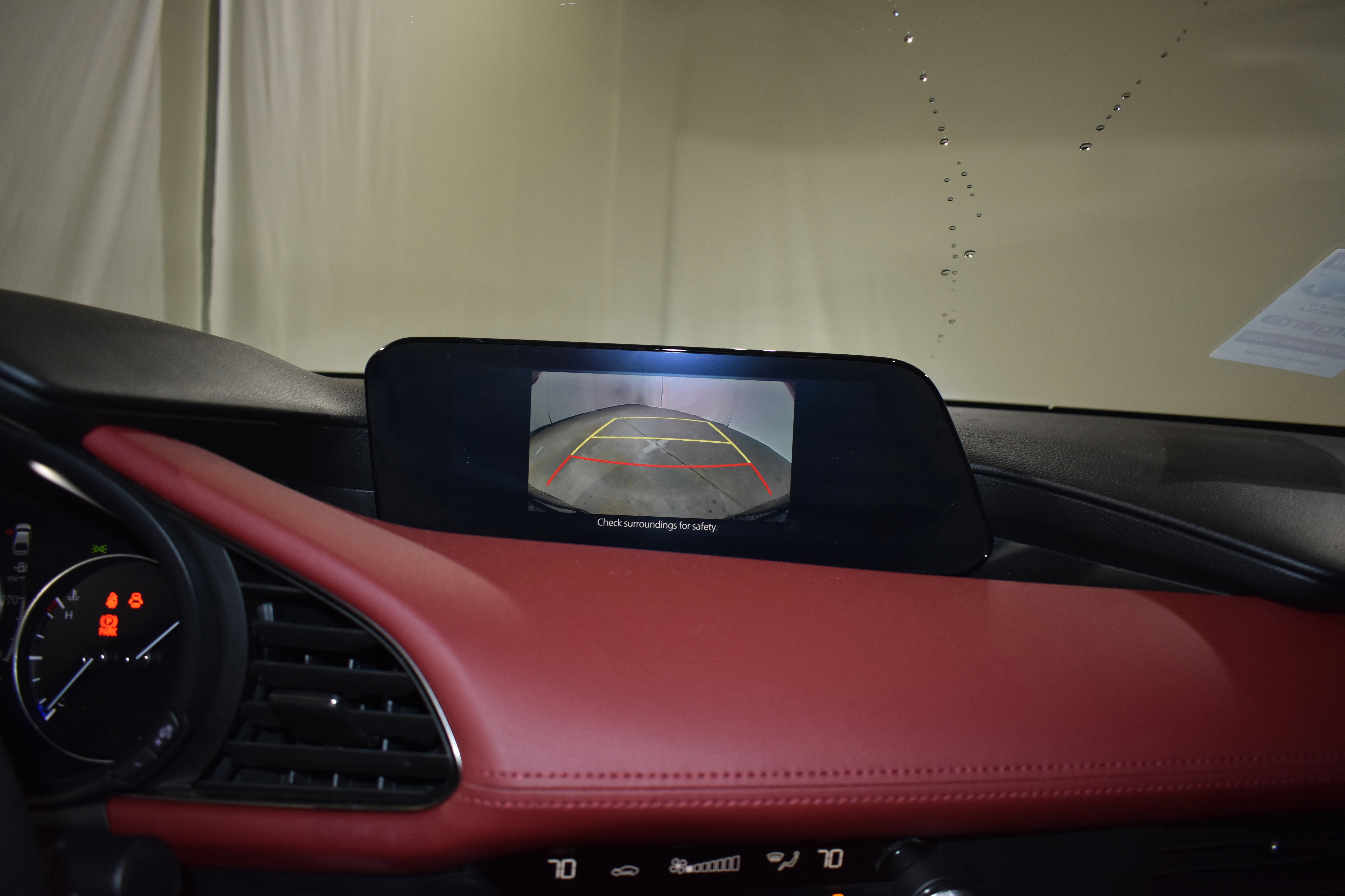 Used 2020 MAZDA MAZDA3 Hatchback w/ Premium Package image 18