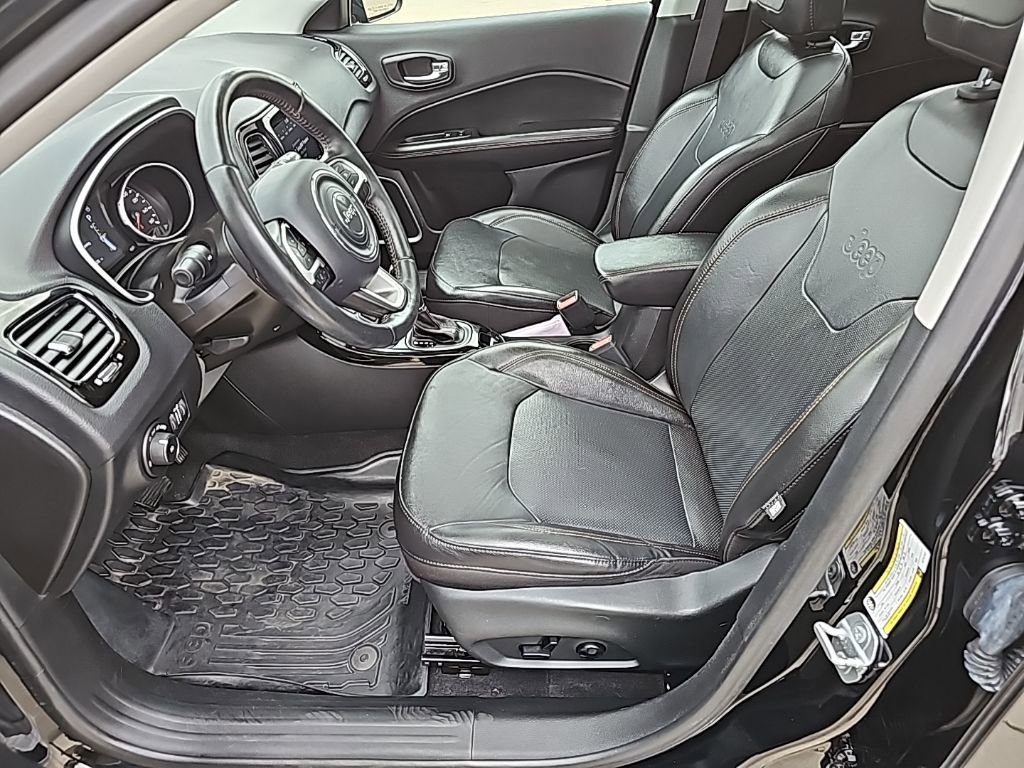 Certified 2019 Jeep Compass Limited w/ Safety & Security Group image 2