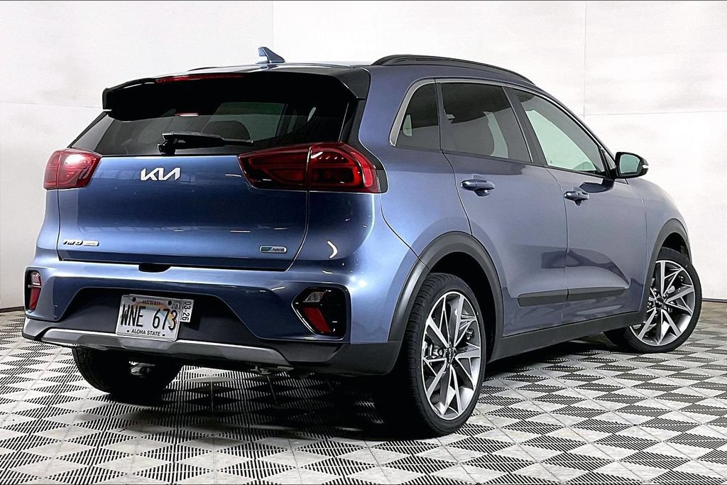 Used 2022 Kia Niro Touring Special Edition FWD image 10