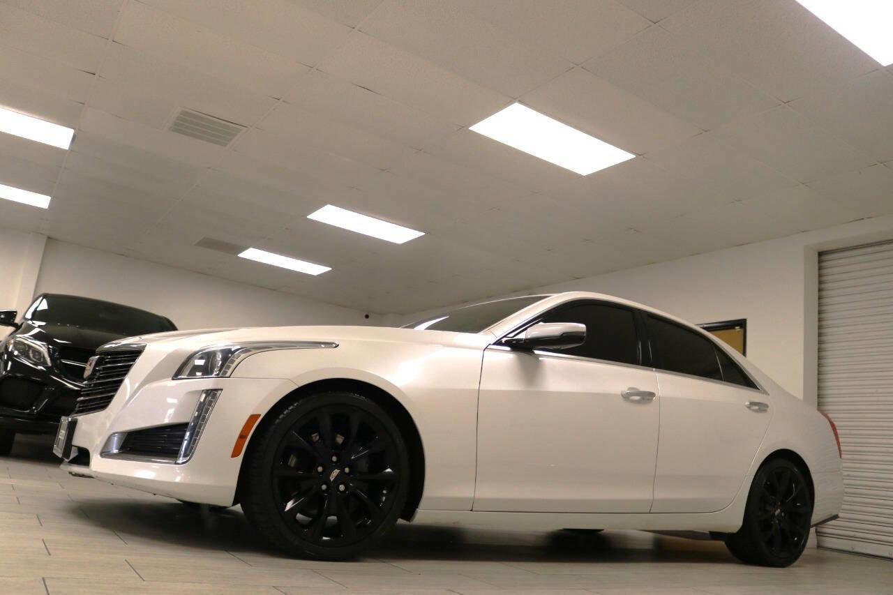 Used 2019 Cadillac CTS Luxury image 9