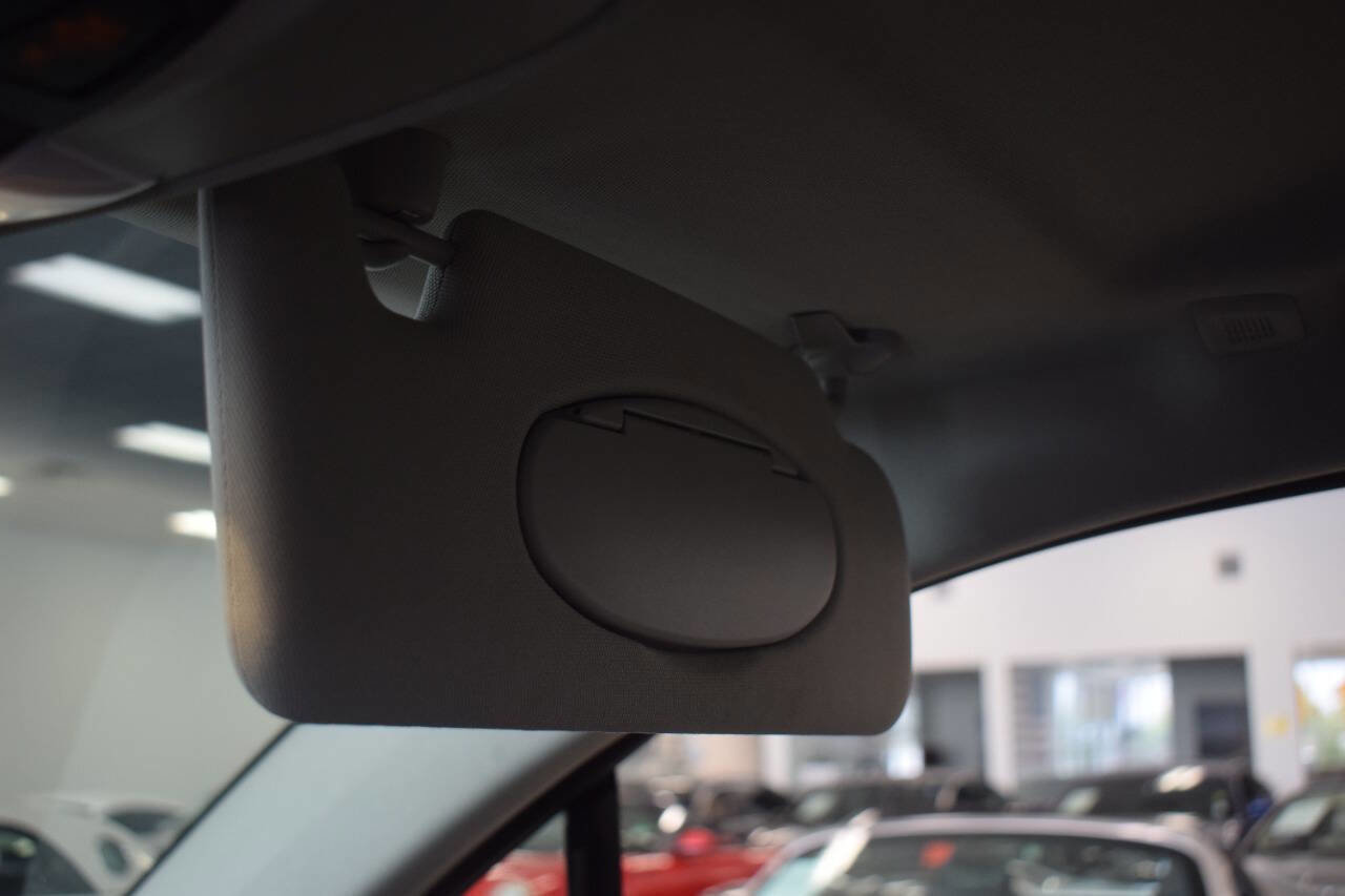 Used 2014 BMW i3 w/ Range Extender image 88