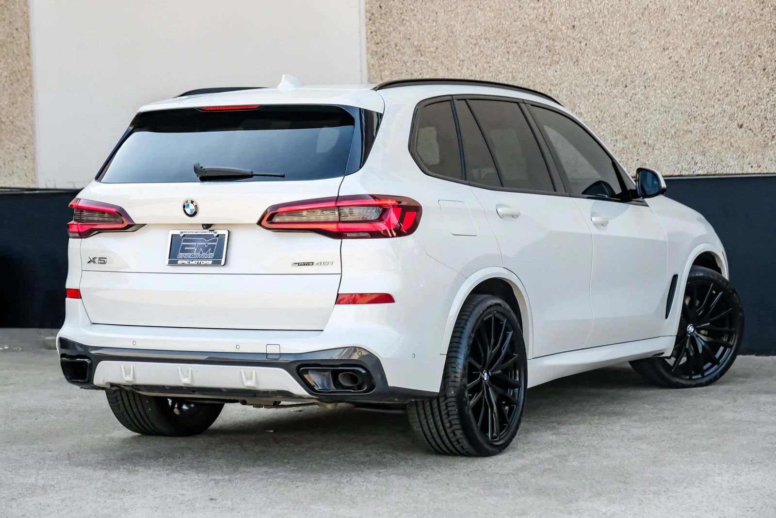 Used 2022 BMW X5 sDrive40i w/ M Sport Package RWD image 8