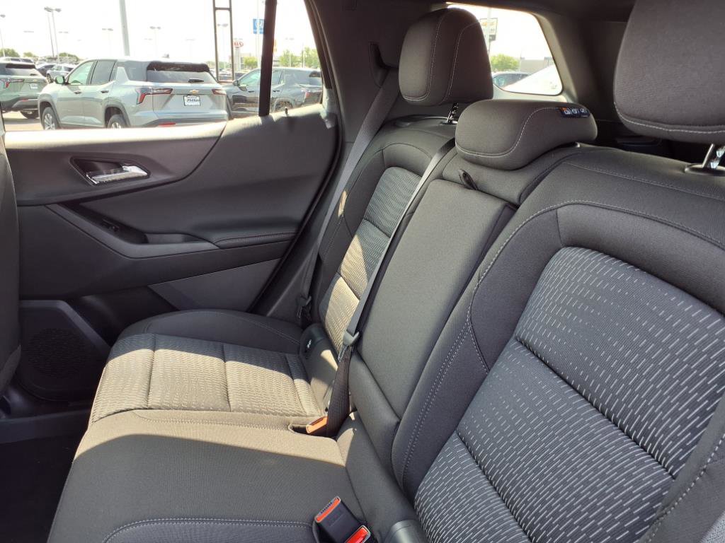 New 2026 Chevrolet Equinox LT image 14