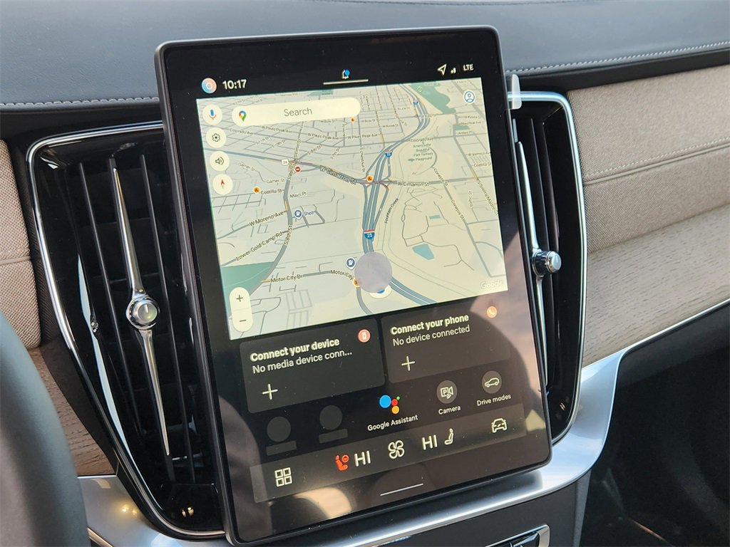 New 2026 Volvo XC90 B6 Plus w/ Protection Package Premier image 11