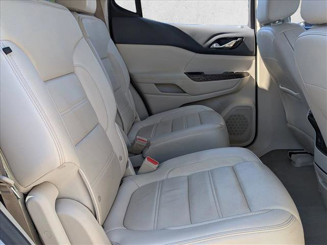 Used 2020 GMC Acadia Denali w/ Technology Package FWD image 20