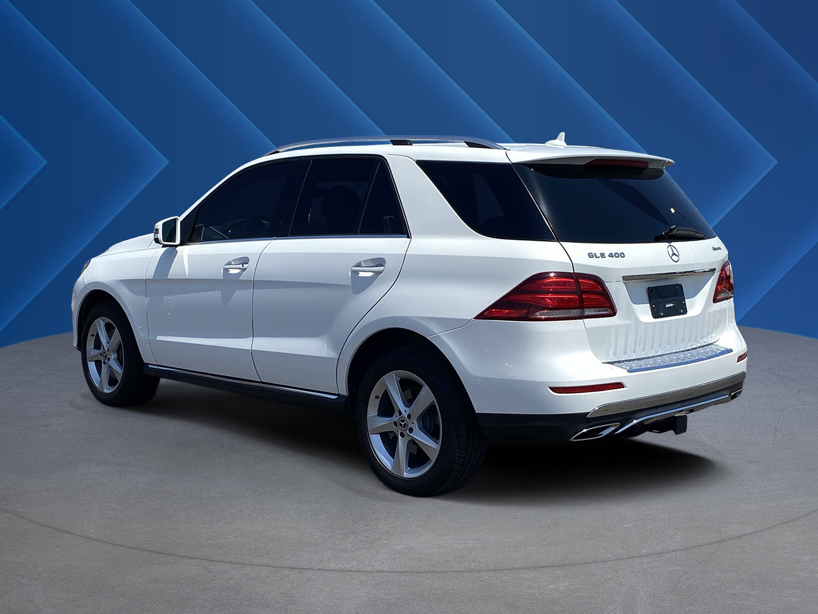 Used 2019 Mercedes-Benz GLE 400 4MATIC image 5