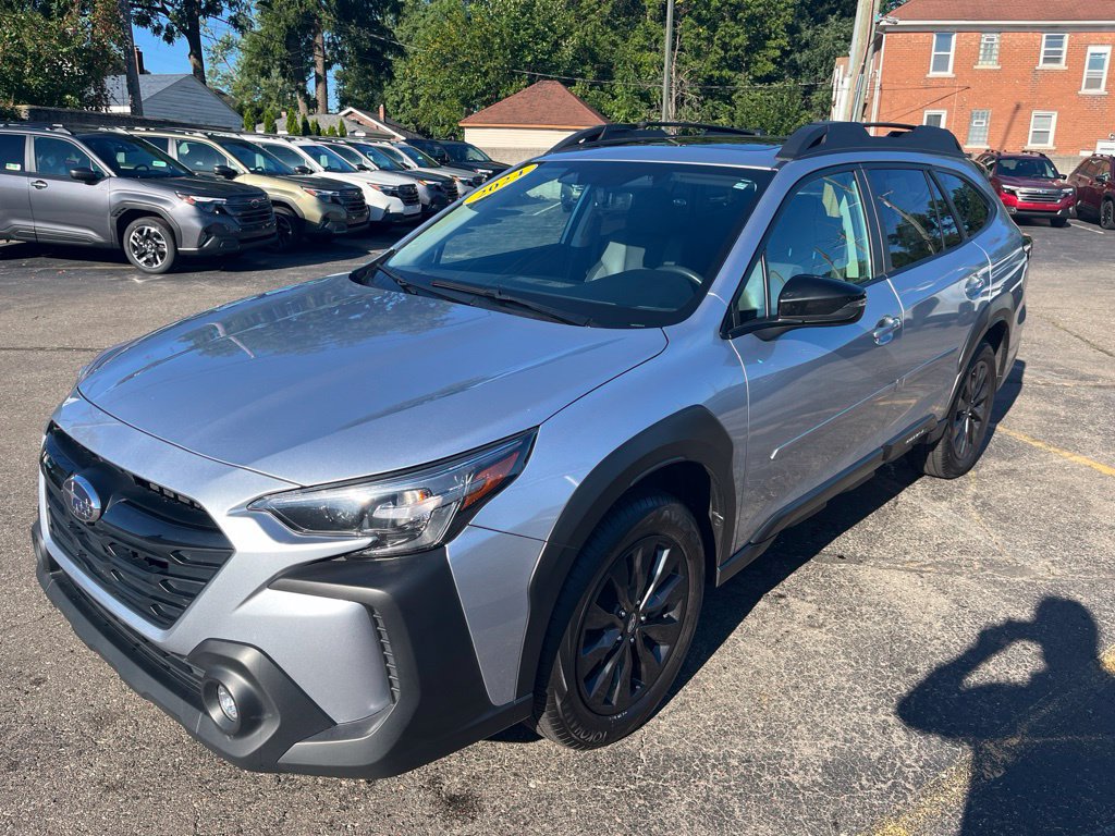 Certified 2024 Subaru Outback Onyx Edition XT AWD/4WD image 8