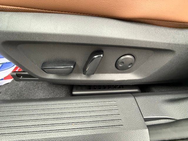 New 2026 Nissan Rogue Platinum w/ Platinum Premium Package AWD/4WD image 12