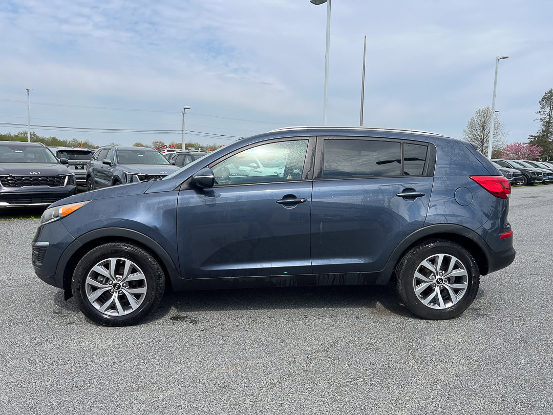 Used 2015 Kia Sportage LX image 2