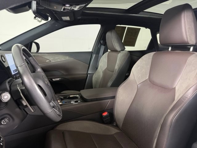 Used 2023 Lexus RX 350 FWD w/ Cold Area Package image 5
