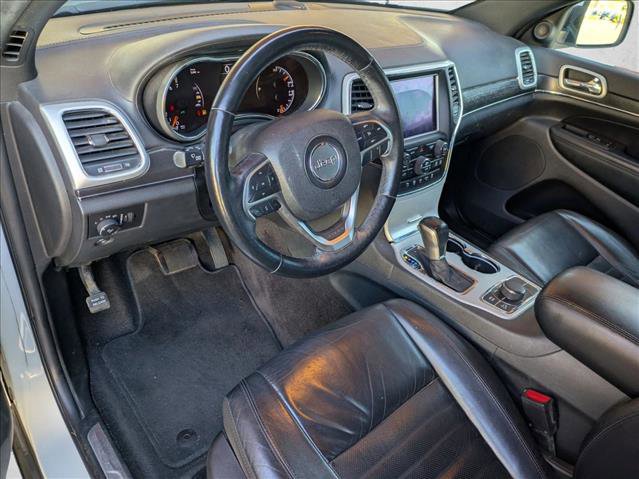 Used 2018 Jeep Grand Cherokee Limited image 10