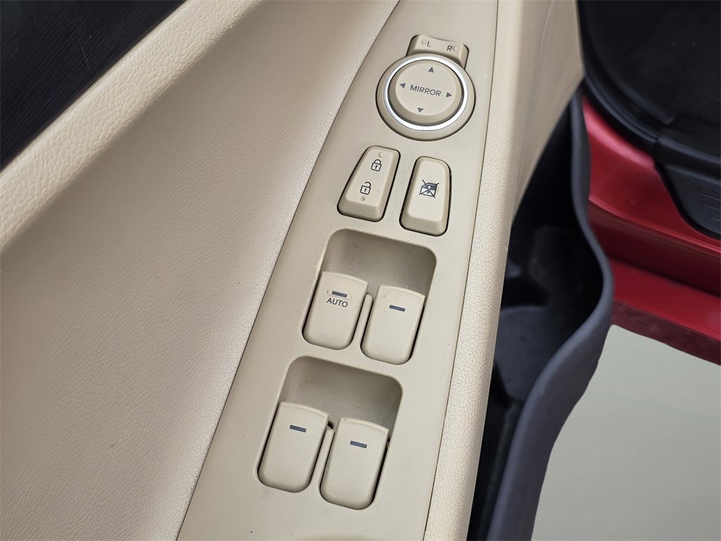 Used 2012 Hyundai Sonata GLS image 16