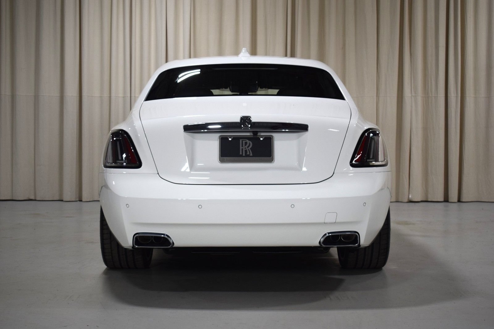 New 2026 Rolls-Royce Ghost Extended Wheelbase AWD/4WD image 11