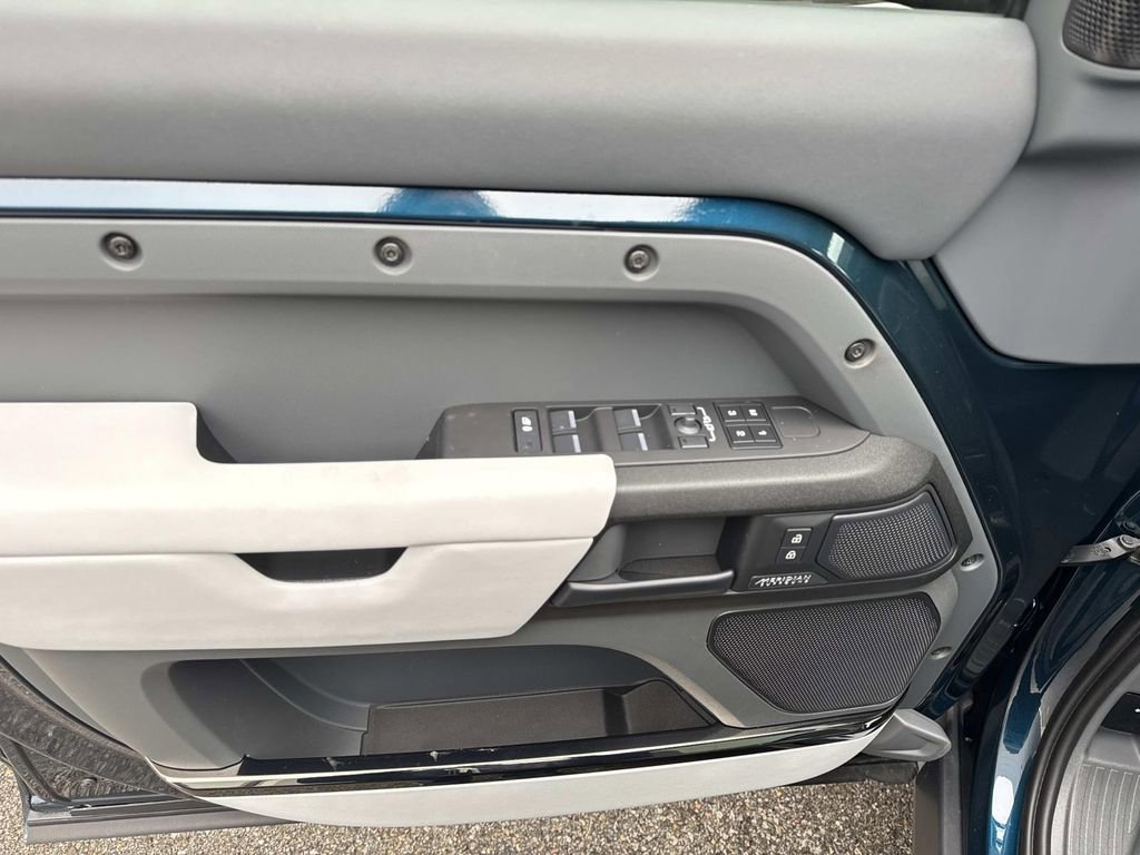 New 2026 Land Rover Defender 110 image 16