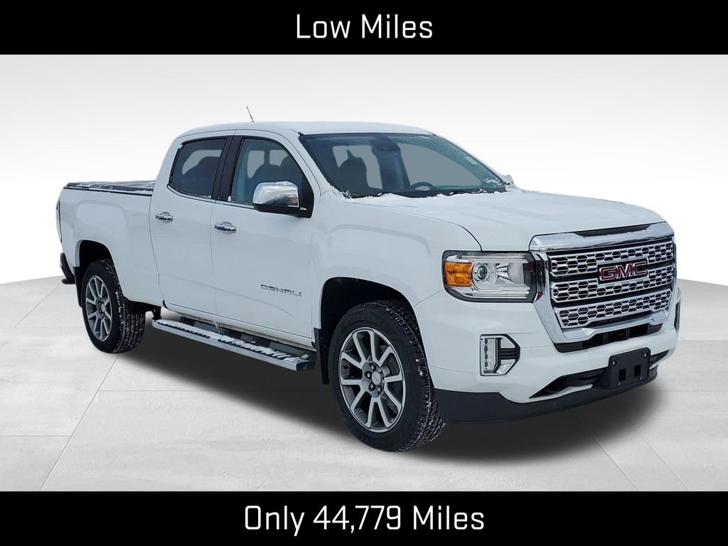 Used 2021 GMC Canyon Denali image 2