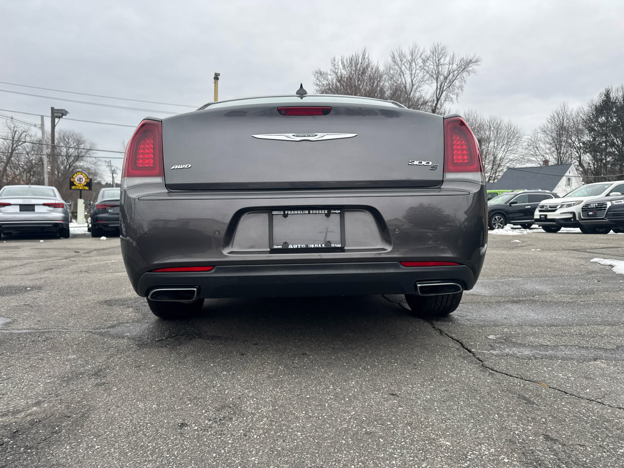 Used 2016 Chrysler 300 S w/ 300S Premium Group image 11