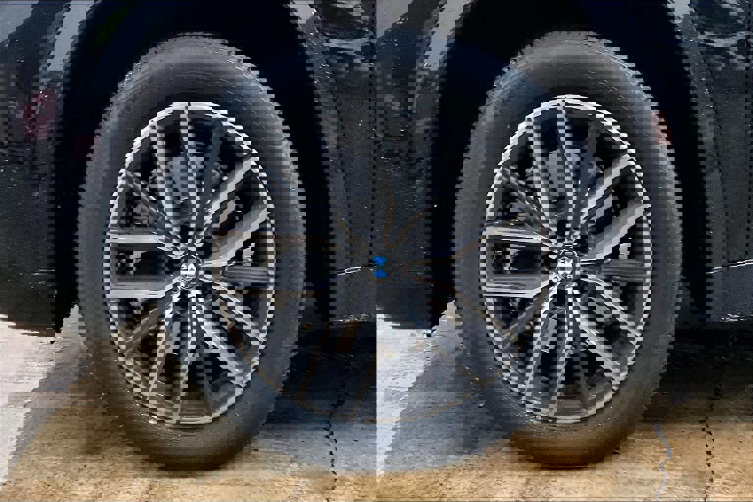 Used 2023 BMW X1 xDrive28i w/ Premium Package image 12