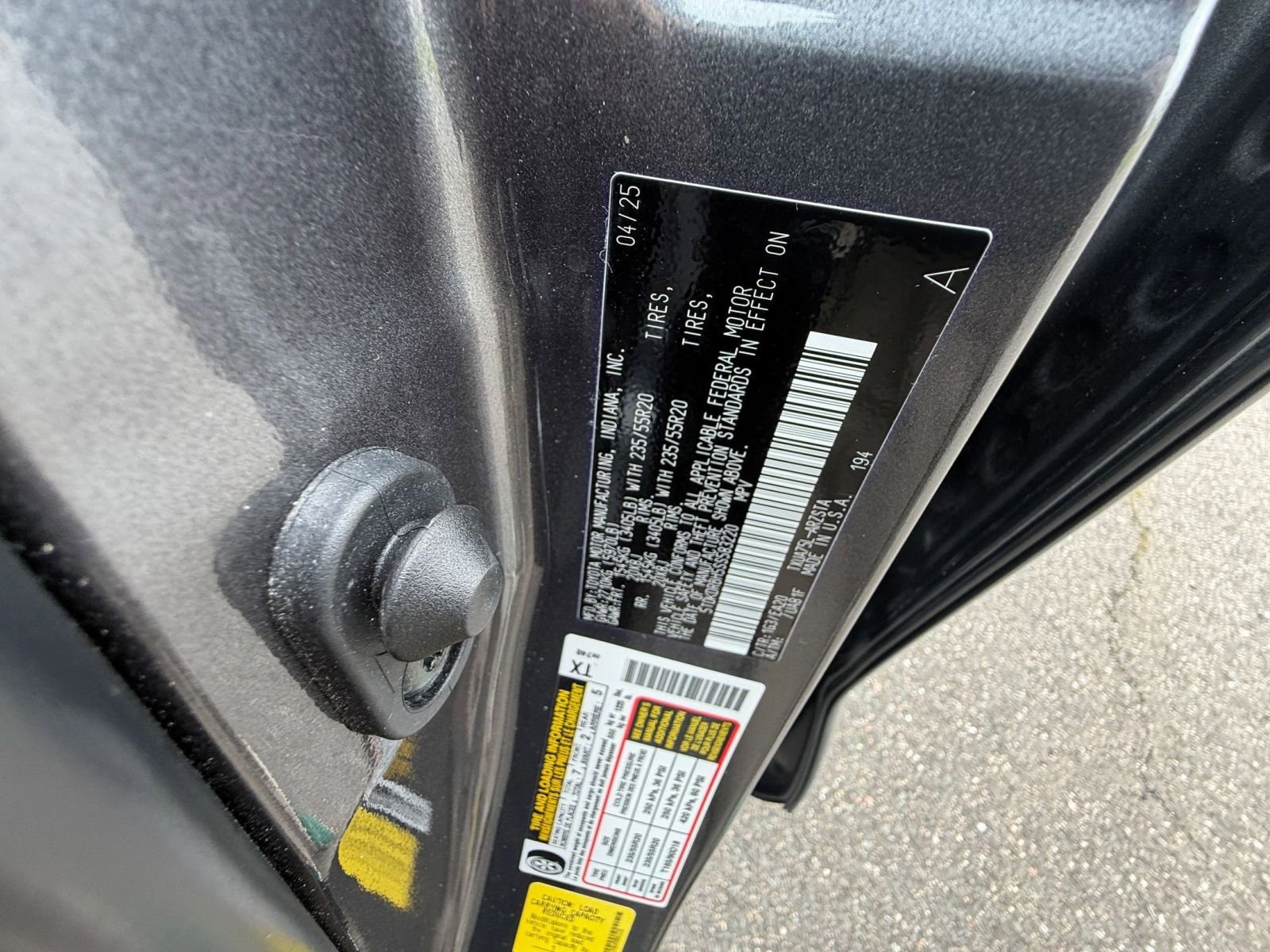 Used 2025 Toyota Highlander XSE AWD/4WD image 34