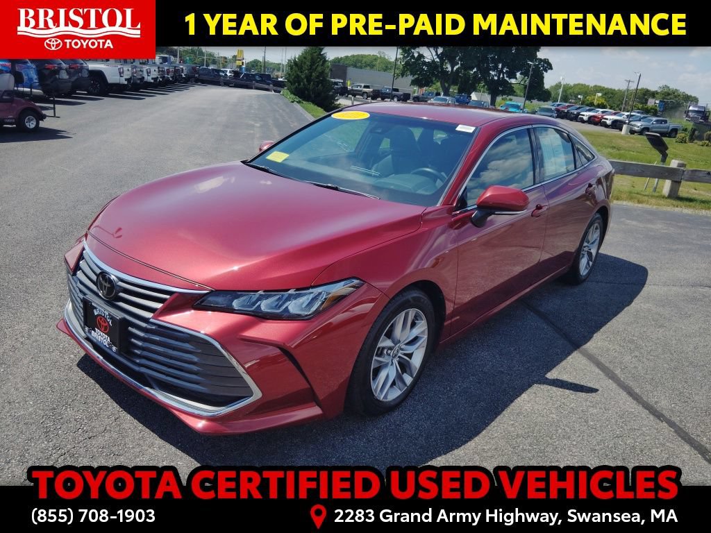 Certified 2022 Toyota Avalon XLE FWD image 3