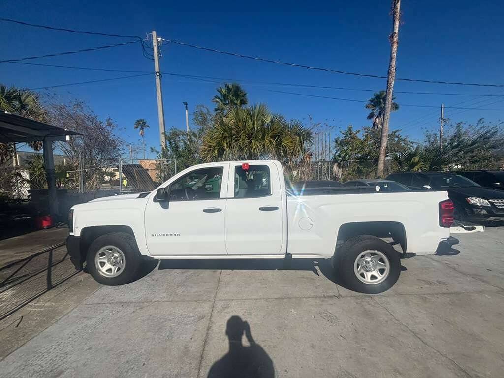 Used 2018 Chevrolet Silverado 1500 W/T w/ Trailering Package RWD image 6