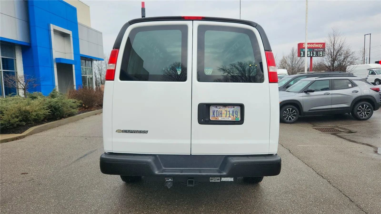 Used 2021 Chevrolet Express 2500 Extended w/ Driver Convenience Package image 19