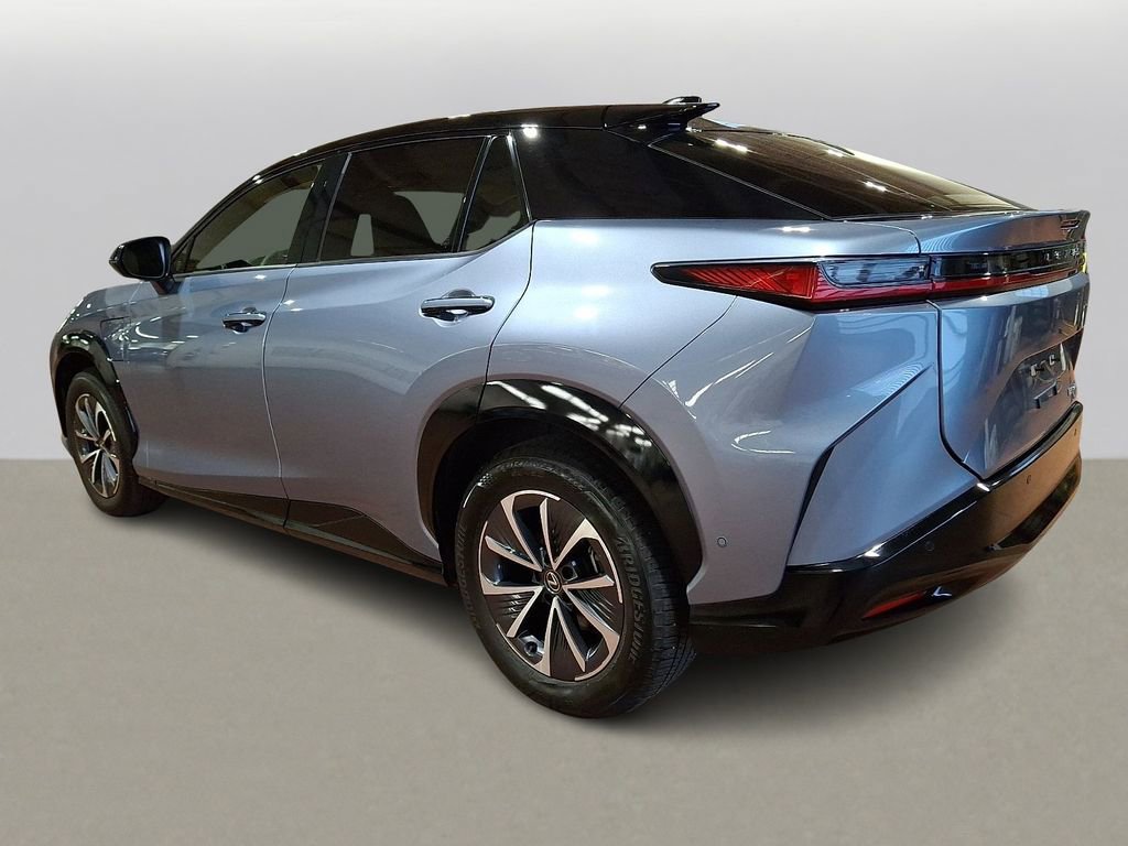 Used 2024 Lexus RZ 450e Premium w/ Technology Package AWD/4WD image 5