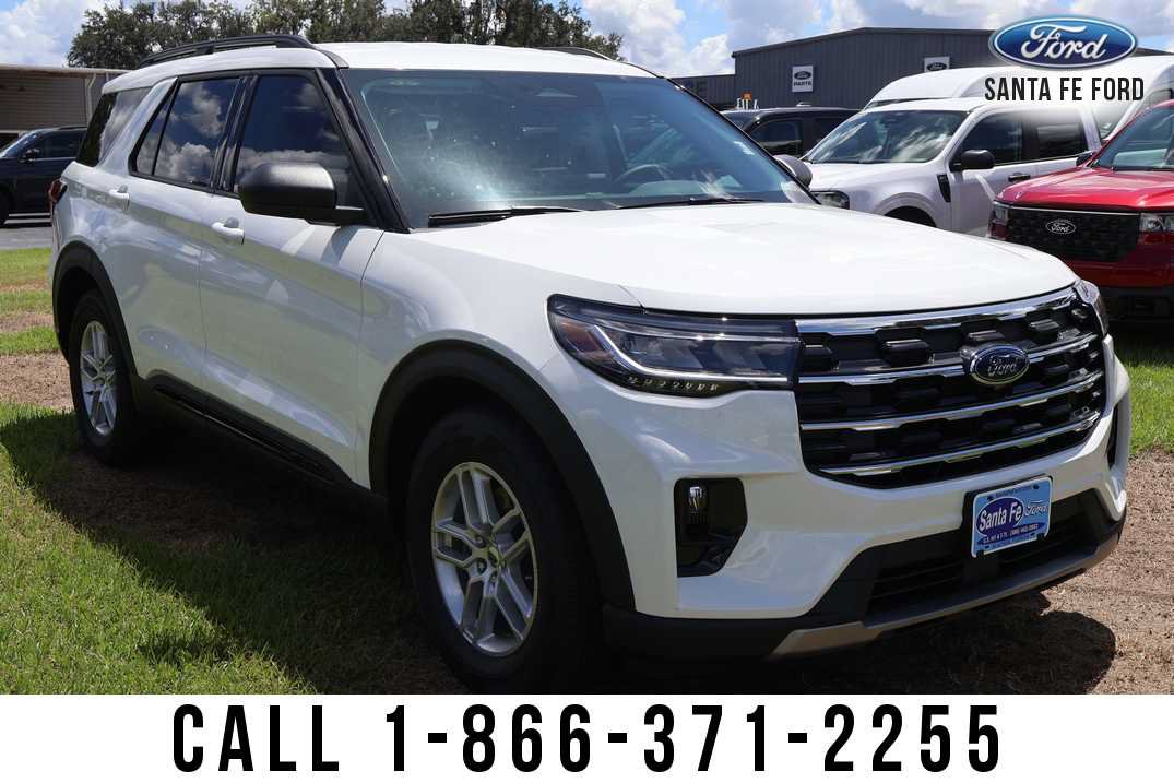 New 2026 Ford Explorer Active w/ Active Comfort Package RWD image 5