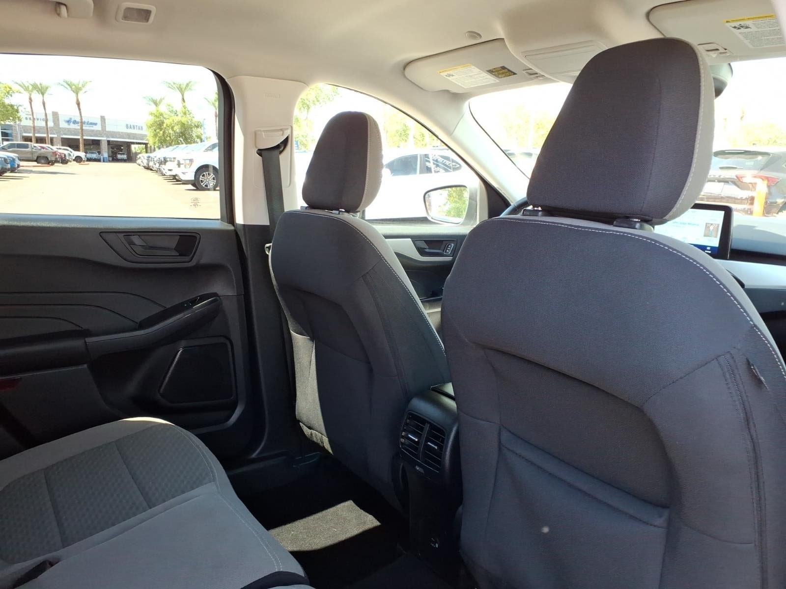 Used 2022 Ford Escape SE w/ Convenience Package FWD image 13