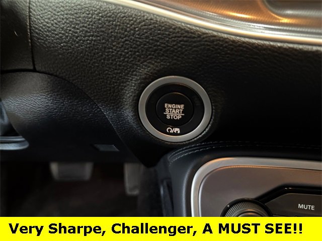 Used 2022 Dodge Challenger SXT w/ Blacktop Package image 21