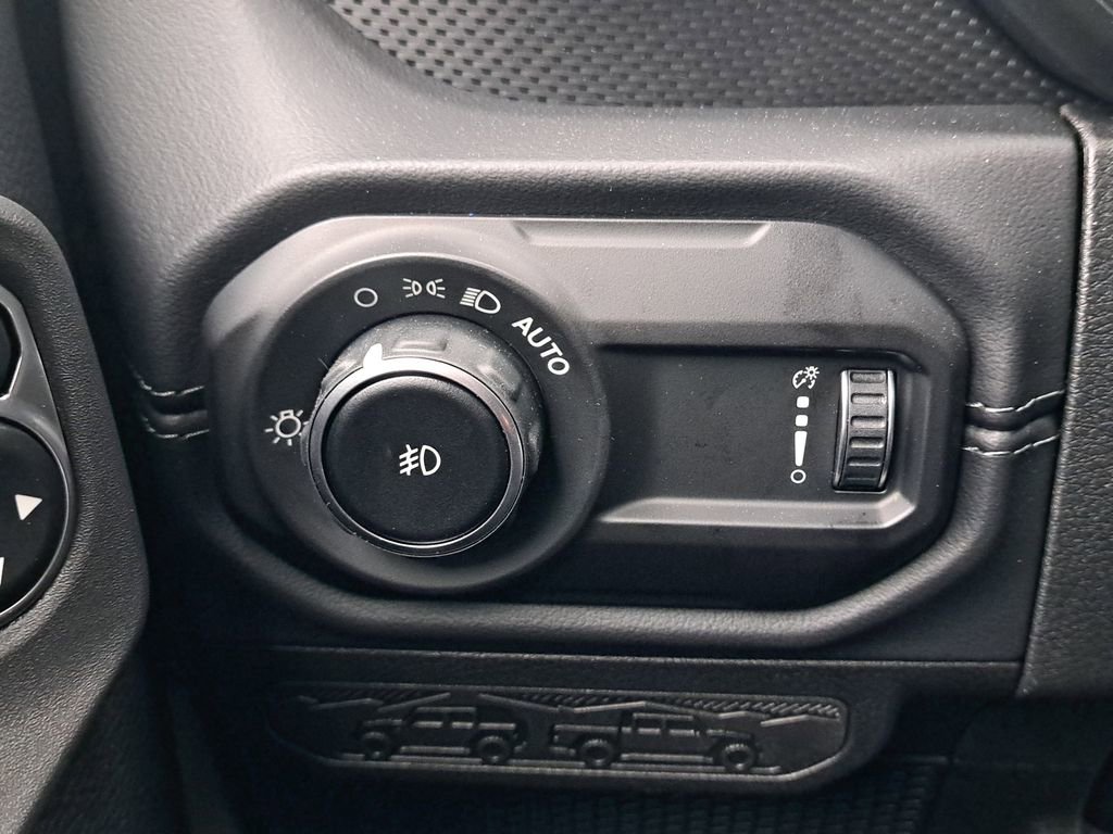 New 2025 Jeep Wrangler Unlimited Rubicon 392 image 26