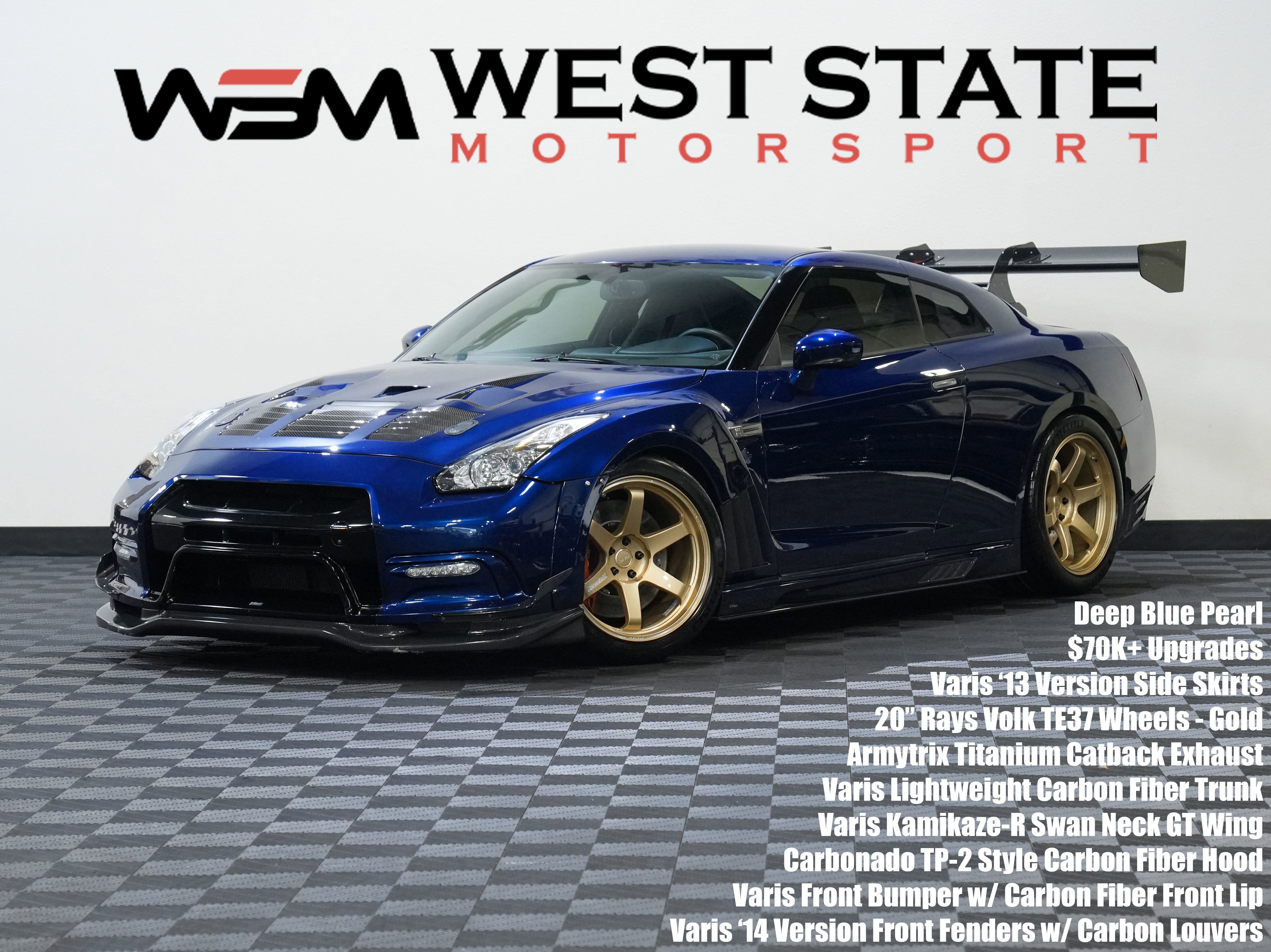 Used 2014 Nissan GT-R Premium AWD/4WD image 1